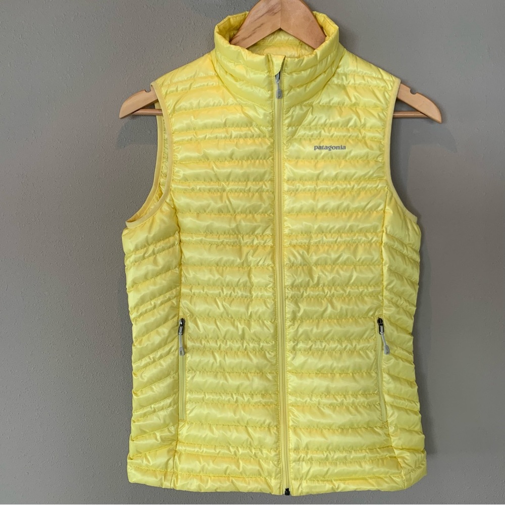 Patagonia // Yellow Ultralight Down Vest - XS